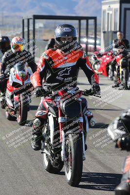 media/Dec-01-2025-Moto Forza (Mon) [[2daa91e15f]]/4-Around the Pits/